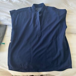 Figs women’s scrub top and bottom